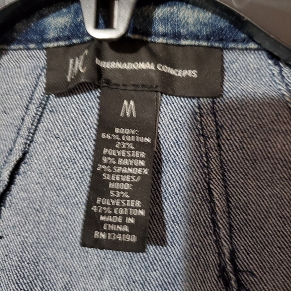 Jacket - Picture 3 of 3